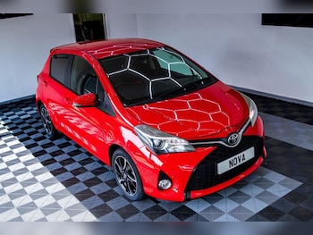 Used Toyota Yaris 2015 for sale - 75336735: Photo
