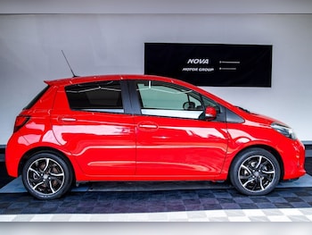 Used Toyota Yaris 2015 for sale - 75336735: Photo