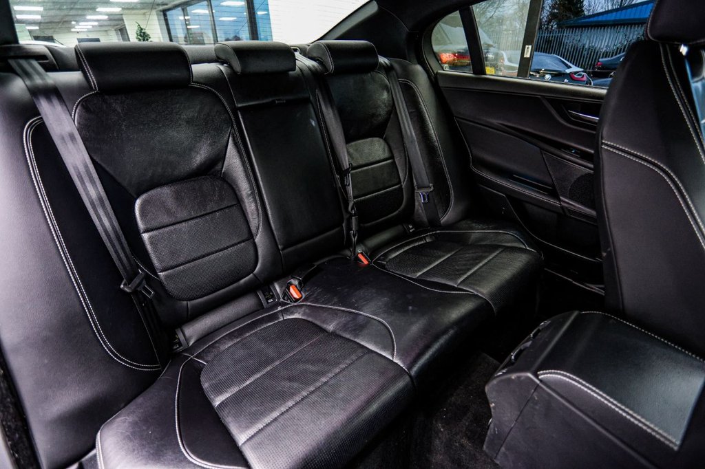 Used Jaguar XE 2017 for sale - 77037875: Photo 26