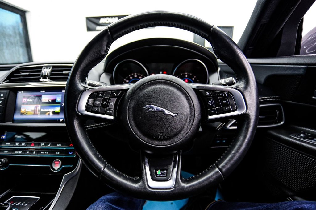 Used Jaguar XE 2017 for sale - 77037875: Photo 34