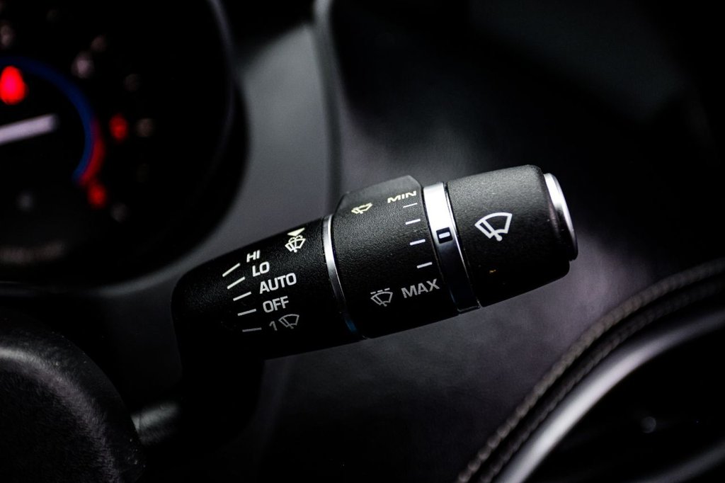 Used Jaguar XE 2017 for sale - 77037875: Photo 38