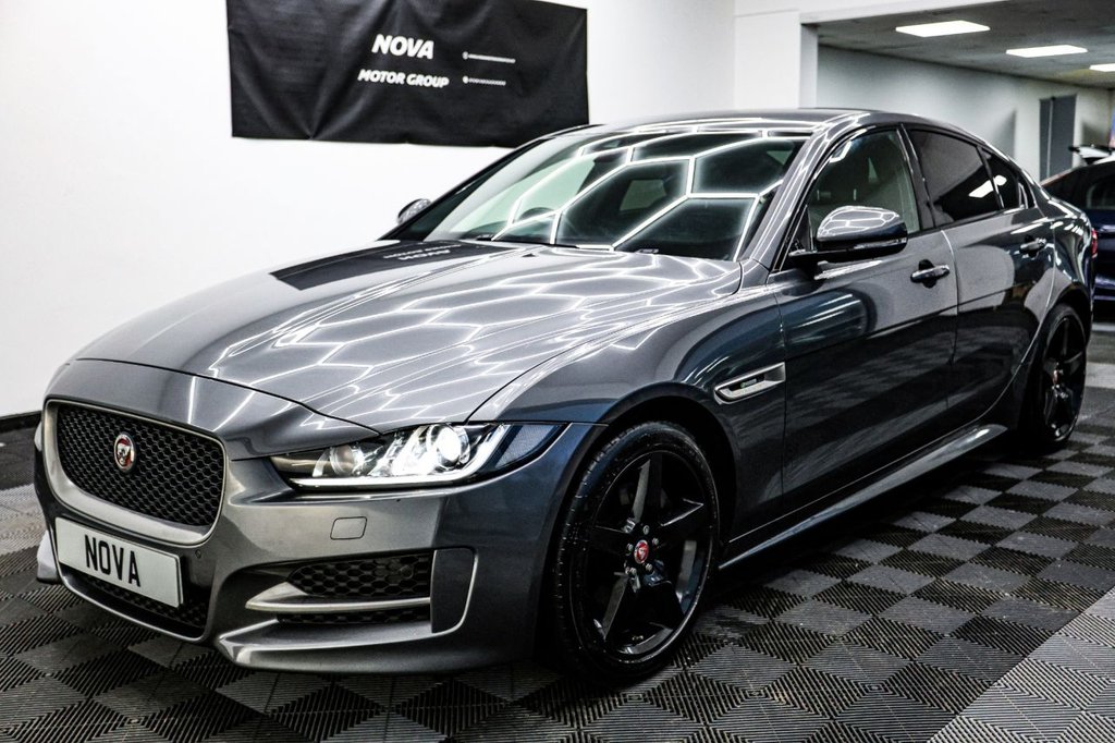 Used Jaguar XE 2017 for sale - 77037875: Photo 7