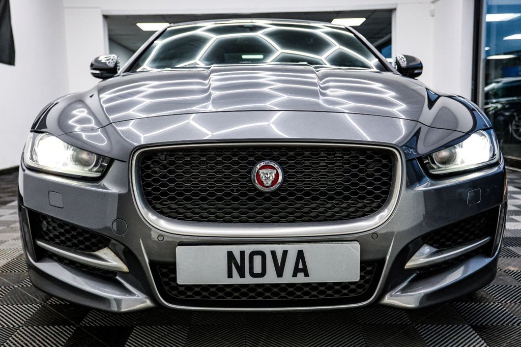 Used Jaguar XE 2017 for sale - 77037875: Photo 8