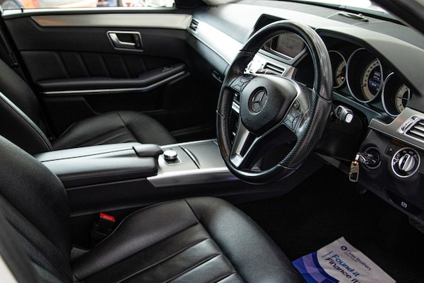 Used Mercedes-Benz E Class 2014 for sale - 75799469: Photo 25
