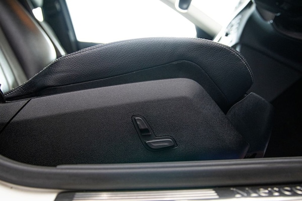 Used Mercedes-Benz E Class 2014 for sale - 75799469: Photo 30