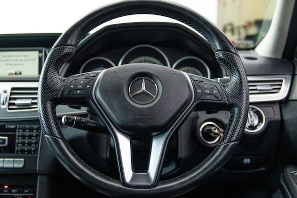 Used Mercedes-Benz E Class 2014 for sale - 75799469: Photo 34