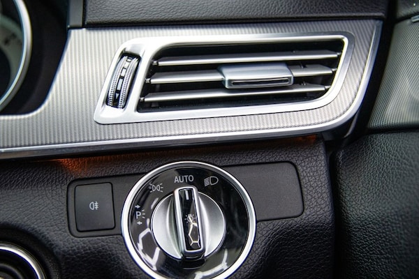 Used Mercedes-Benz E Class 2014 for sale - 75799469: Photo 42