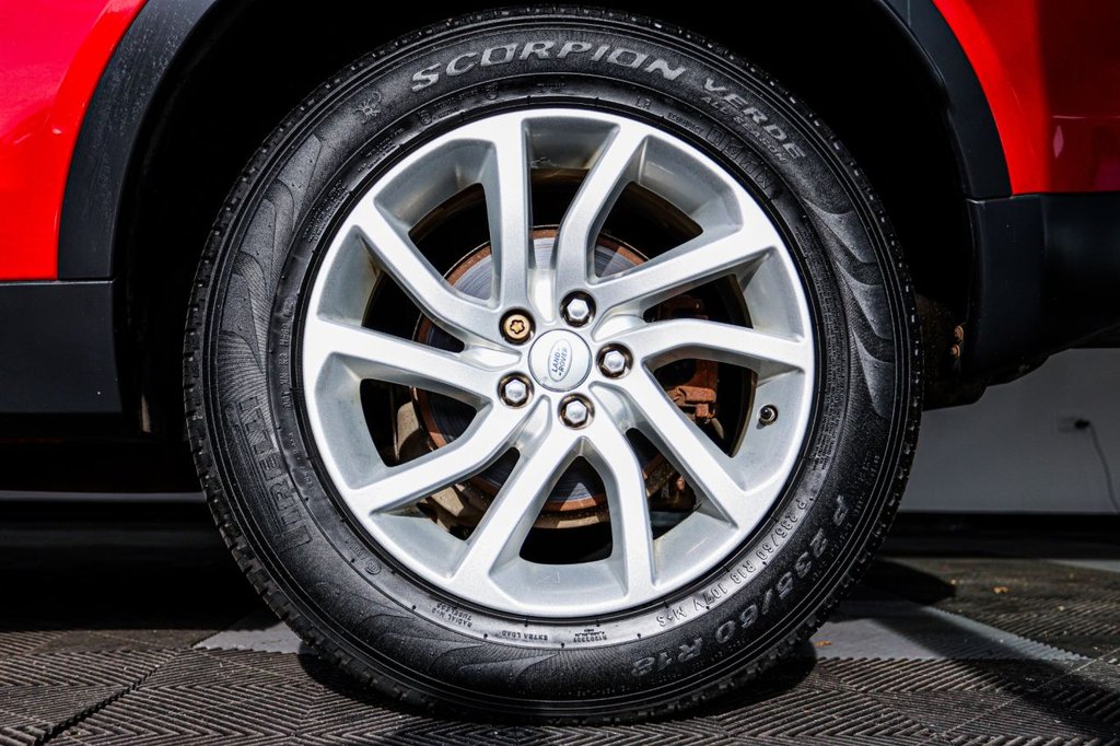 Used Land Rover Discovery Sport 2016 for sale - 76178458: Photo 17