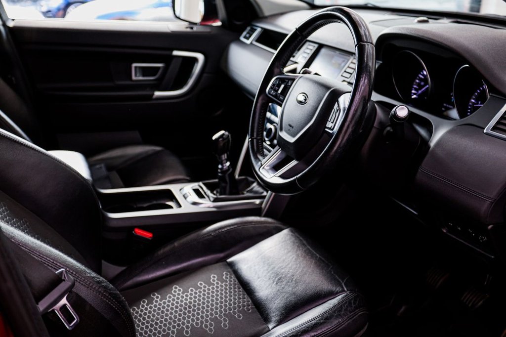 Used Land Rover Discovery Sport 2016 for sale - 76178458: Photo 25