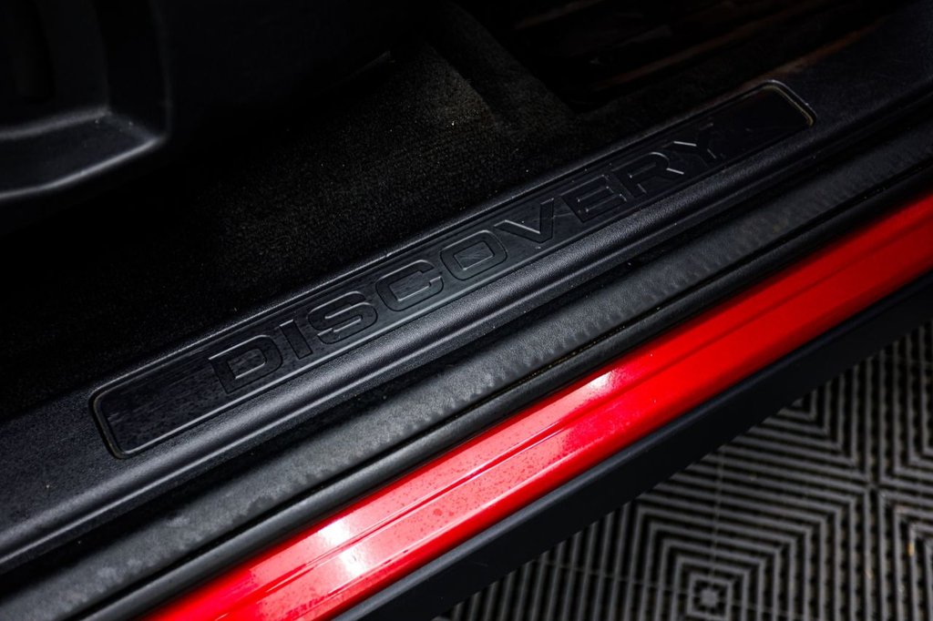 Used Land Rover Discovery Sport 2016 for sale - 76178458: Photo 32