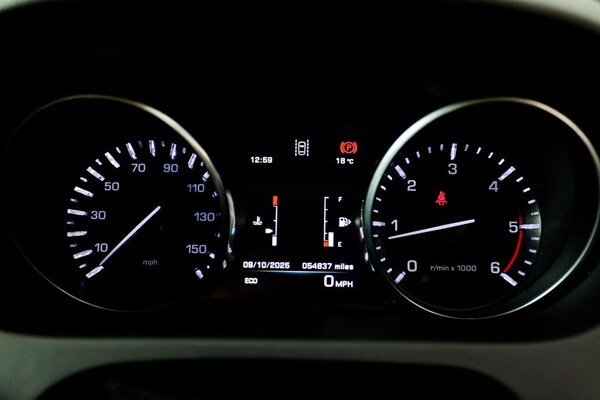 Used Land Rover Discovery Sport 2016 for sale - 76178458: Photo 39