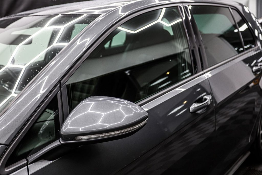 Used Volkswagen Golf 2019 for sale - 76883507: Photo 23