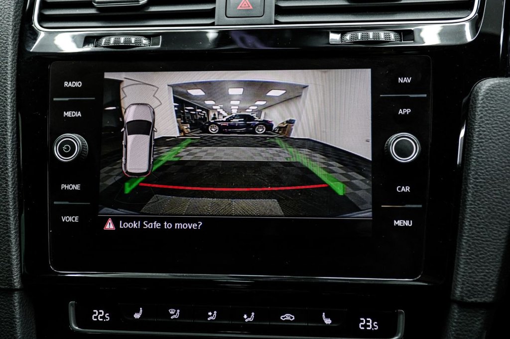 Used Volkswagen Golf 2019 for sale - 76883507: Photo 43