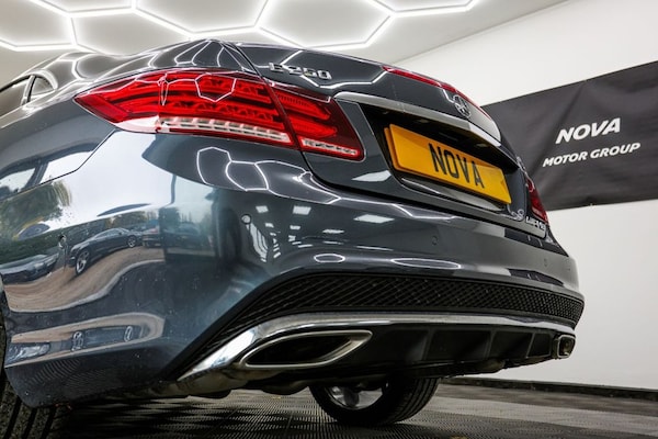 Used Mercedes-Benz E Class 2014 for sale - 76317160: Photo 16