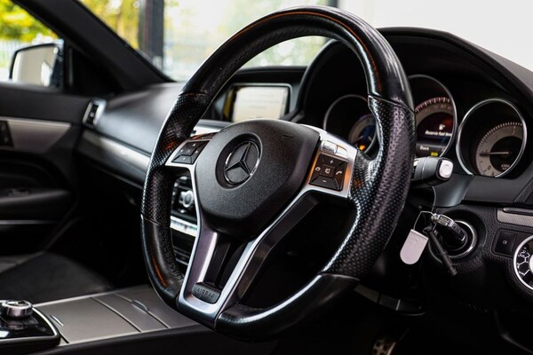 Used Mercedes-Benz E Class 2014 for sale - 76317160: Photo 35