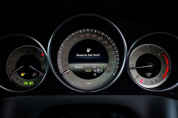 Used Mercedes-Benz E Class 2014 for sale - 76317160: Photo 45