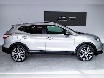 Used Nissan Qashqai 2017 for sale - 75433100: Photo