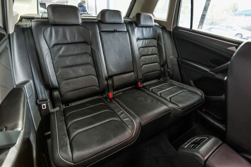 Used Volkswagen Tiguan 2017 for sale - 76655332: Photo 28