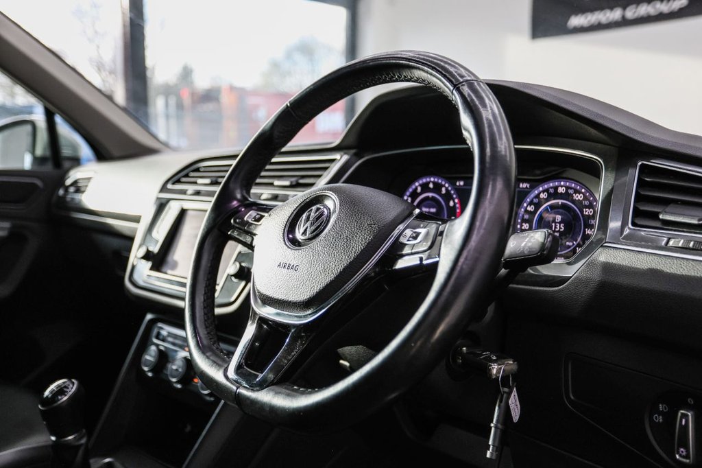 Used Volkswagen Tiguan 2017 for sale - 76655332: Photo 34