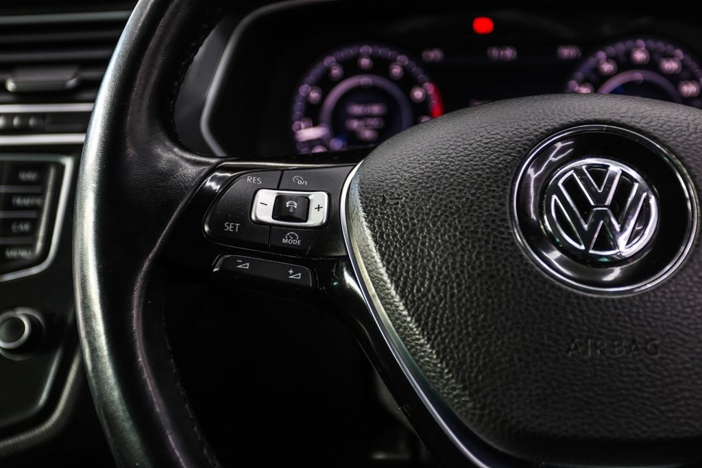 Used Volkswagen Tiguan 2017 for sale - 76655332: Photo 36