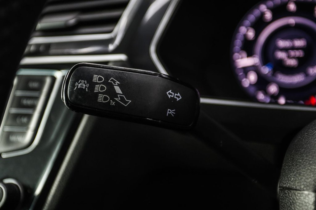 Used Volkswagen Tiguan 2017 for sale - 76655332: Photo 38