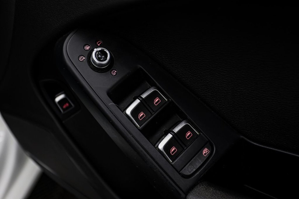 Used Audi A4 2015 for sale - 76725068: Photo 30