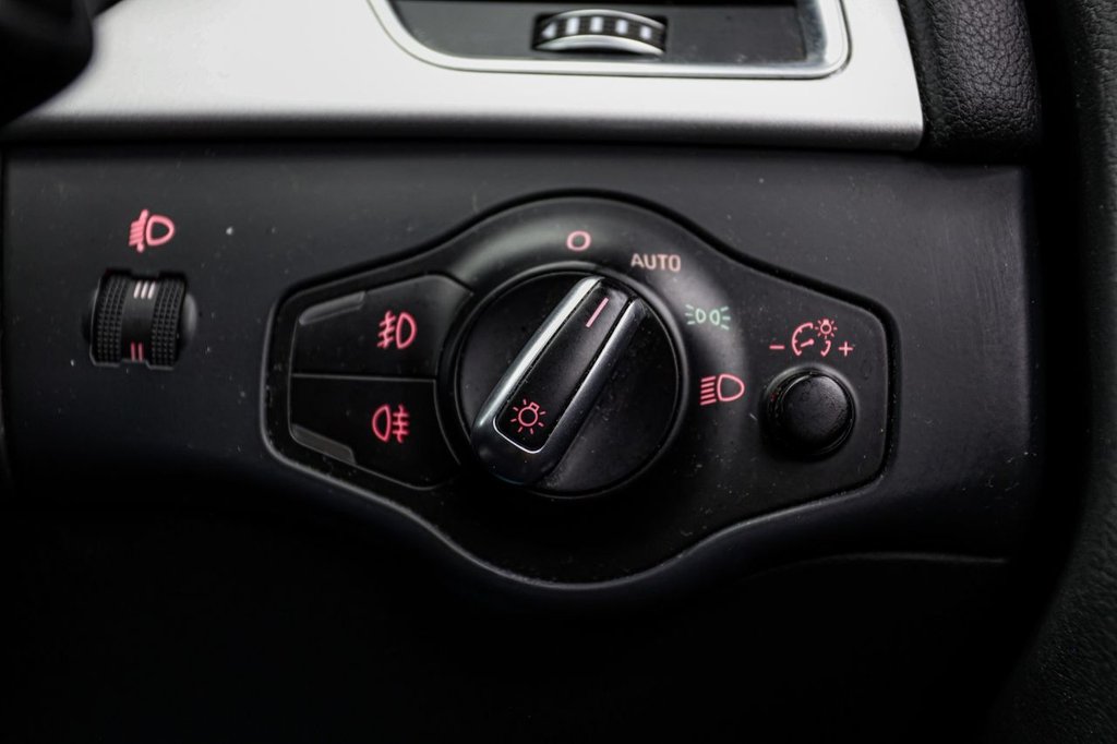 Used Audi A4 2015 for sale - 76725068: Photo 41