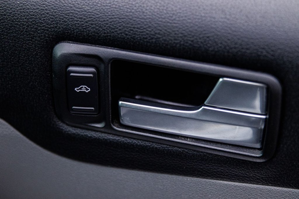 Used Ford Focus 2011 for sale - 76119238: Photo 35