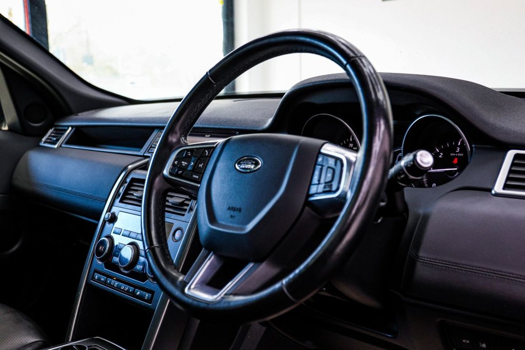 Used Land Rover Discovery Sport 2019 for sale - 78061919: Photo 34