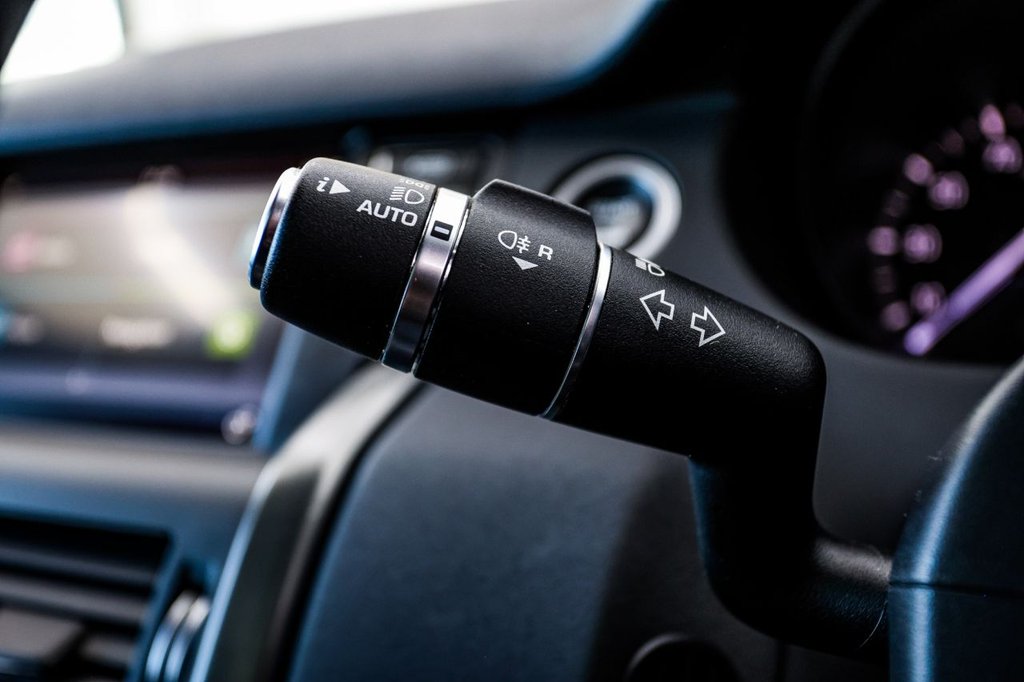 Used Land Rover Discovery Sport 2019 for sale - 78061919: Photo 38