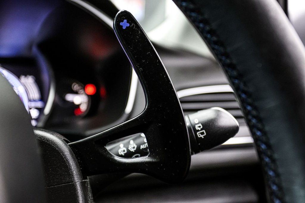 Used Renault Megane 2017 for sale - 76821191: Photo 41