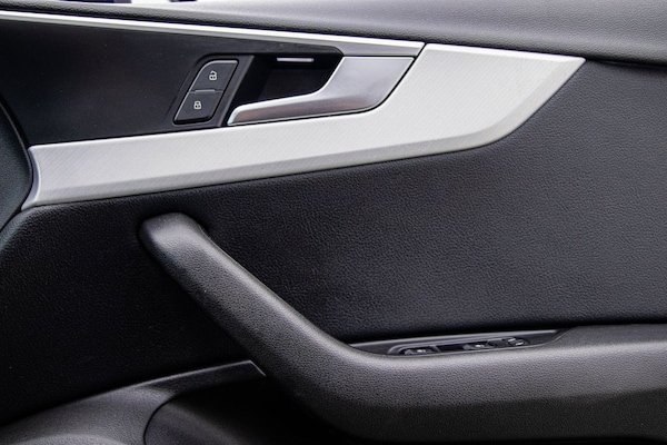 Used Audi A4 Allroad 2017 for sale - 75433104: Photo 33