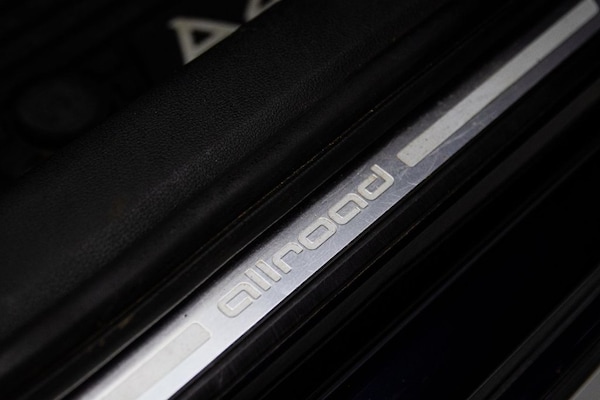 Used Audi A4 Allroad 2017 for sale - 75433104: Photo 35