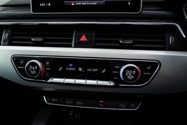 Used Audi A4 Allroad 2017 for sale - 75433104: Photo 45