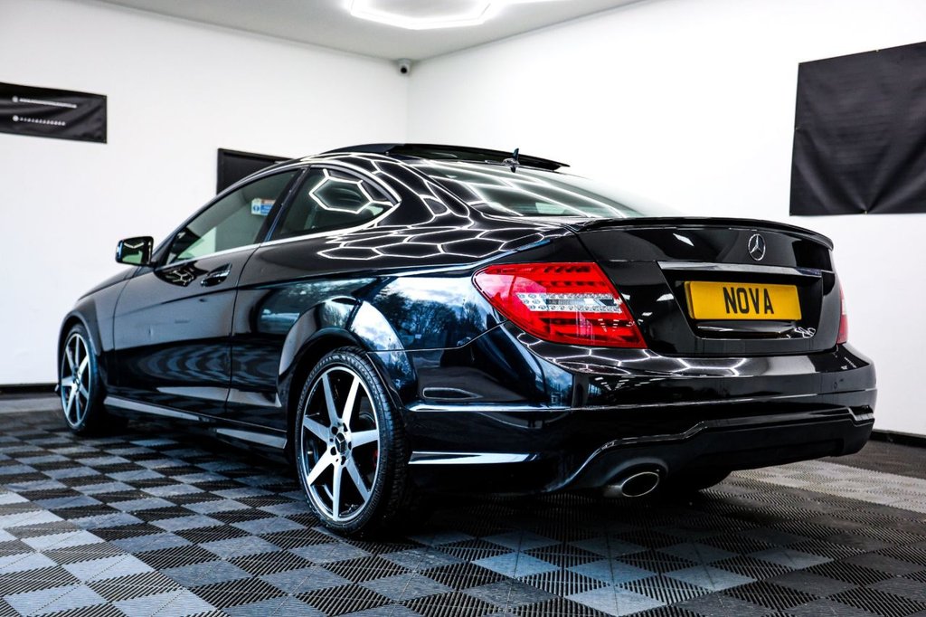 Used Mercedes-Benz C Class 2015 for sale - 77394544: Photo 12