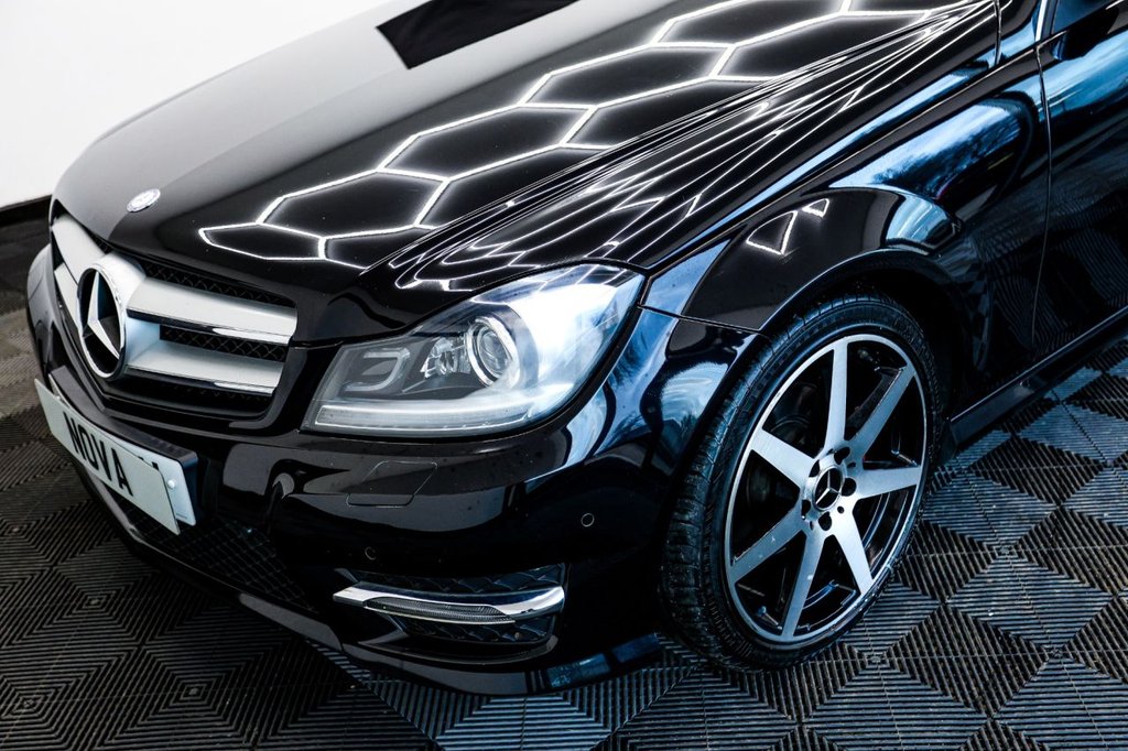 Used Mercedes-Benz C Class 2015 for sale - 77394544: Photo 18