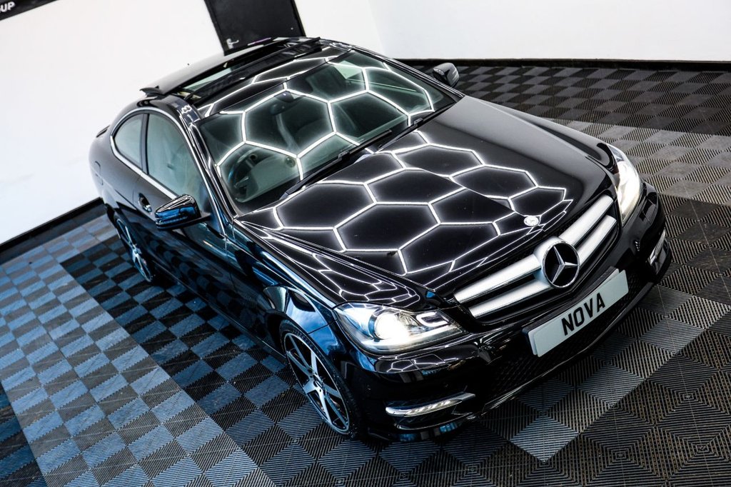 Used Mercedes-Benz C Class 2015 for sale - 77394544: Photo 3