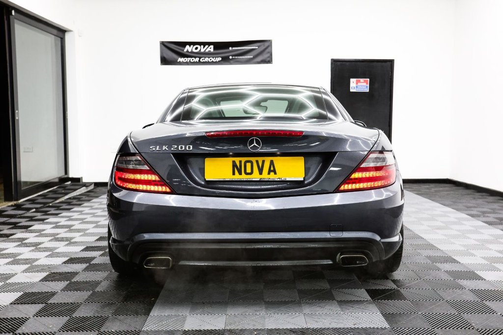 Used Mercedes-Benz SLK 2012 for sale - 76527233: Photo 11