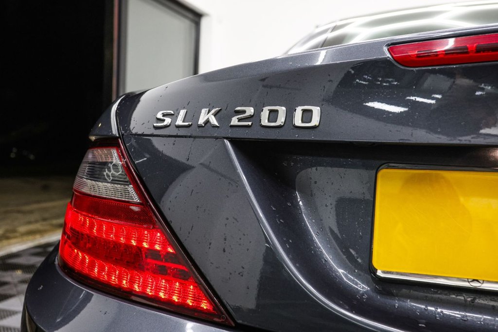 Used Mercedes-Benz SLK 2012 for sale - 76527233: Photo 14