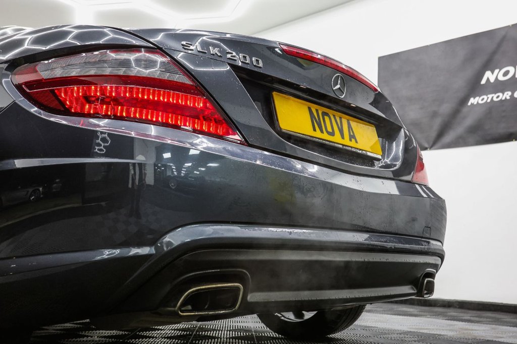 Used Mercedes-Benz SLK 2012 for sale - 76527233: Photo 15