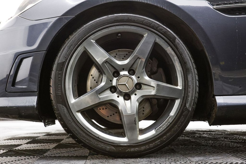 Used Mercedes-Benz SLK 2012 for sale - 76527233: Photo 17