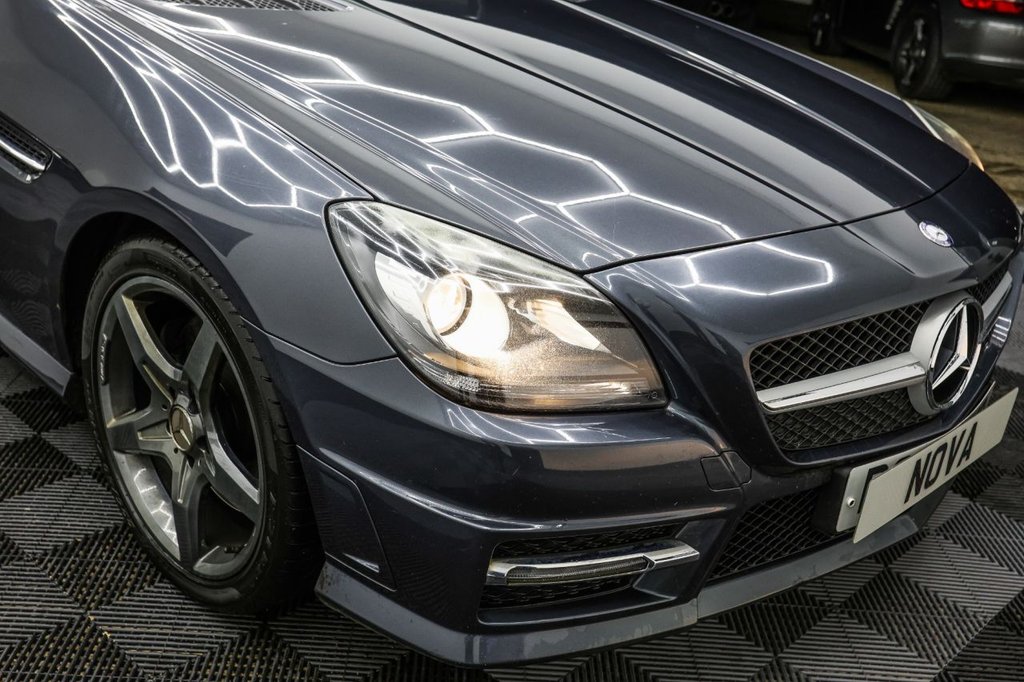 Used Mercedes-Benz SLK 2012 for sale - 76527233: Photo 18