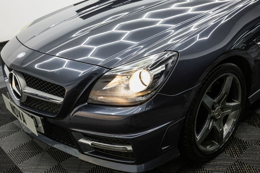 Used Mercedes-Benz SLK 2012 for sale - 76527233: Photo 19