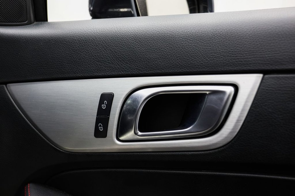 Used Mercedes-Benz SLK 2012 for sale - 76527233: Photo 28