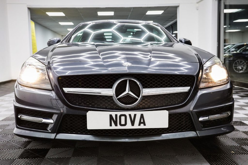 Used Mercedes-Benz SLK 2012 for sale - 76527233: Photo 8