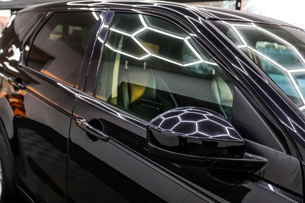 Used Land Rover Discovery Sport 2018 for sale - 77072415: Photo 17