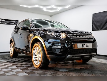 Used Land Rover Discovery Sport 2018 for sale - 77072415: Photo