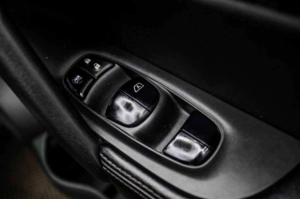 Used Nissan X-Trail 2016 for sale - 77313260: Photo 28