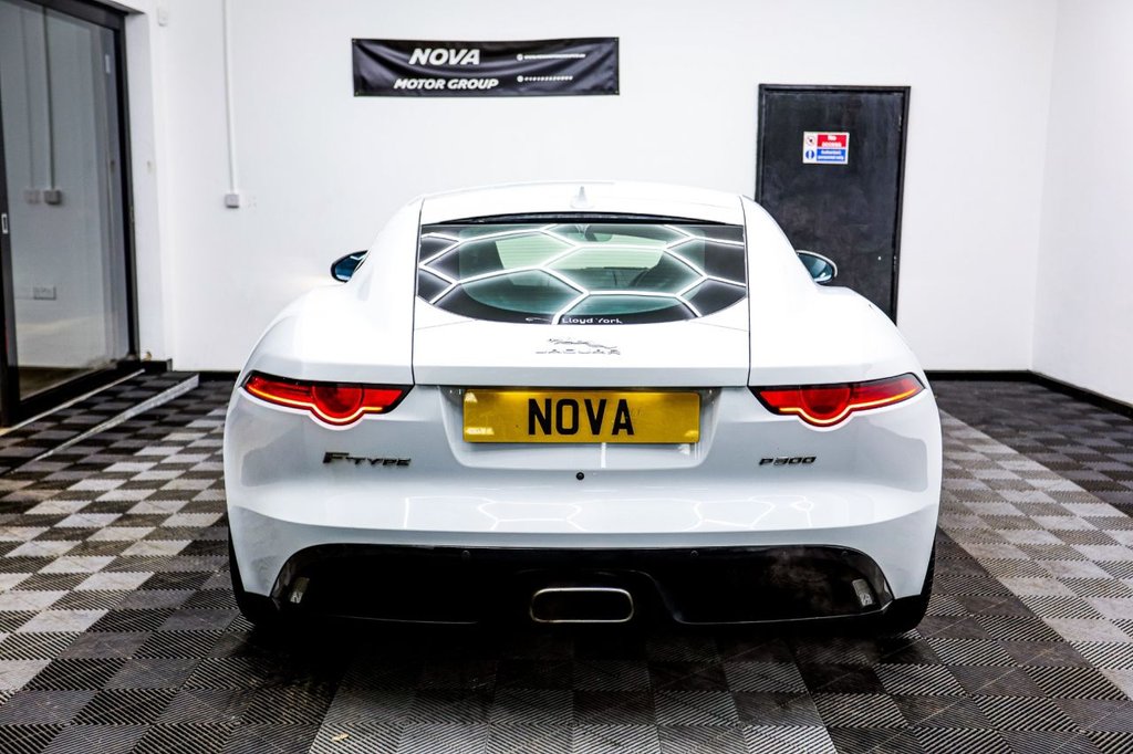 Used Jaguar F-Type 2019 for sale - 77583573: Photo 11