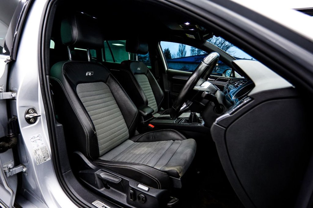 Used Volkswagen Passat 2015 for sale - 77394557: Photo 25